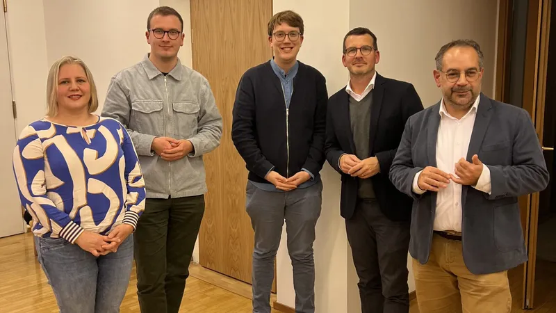 Rathaus-Koalition legt fünften Haushalt vor: Effizienz, Innovation und soziale Schwerpunkte im Fokus